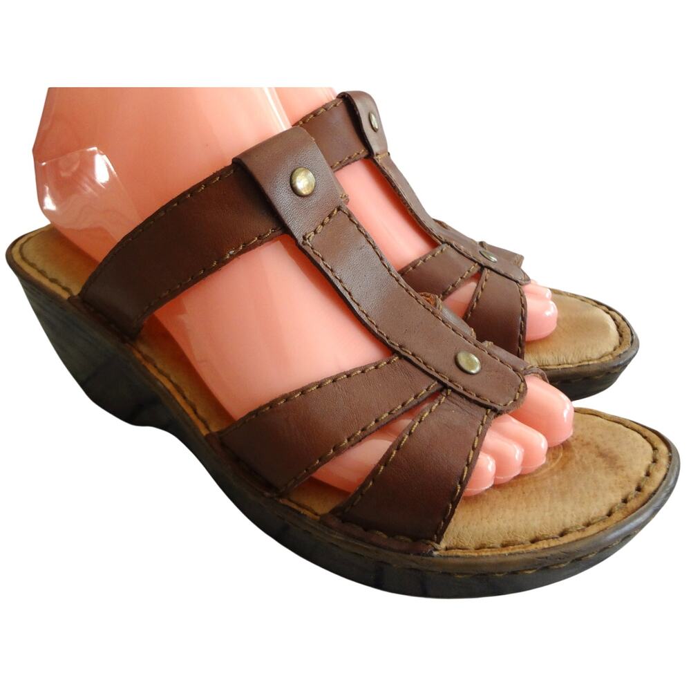 Born Wedge Platform Sandal 7 Brown Leather Open Toe Slip on Strappy Boho Studded